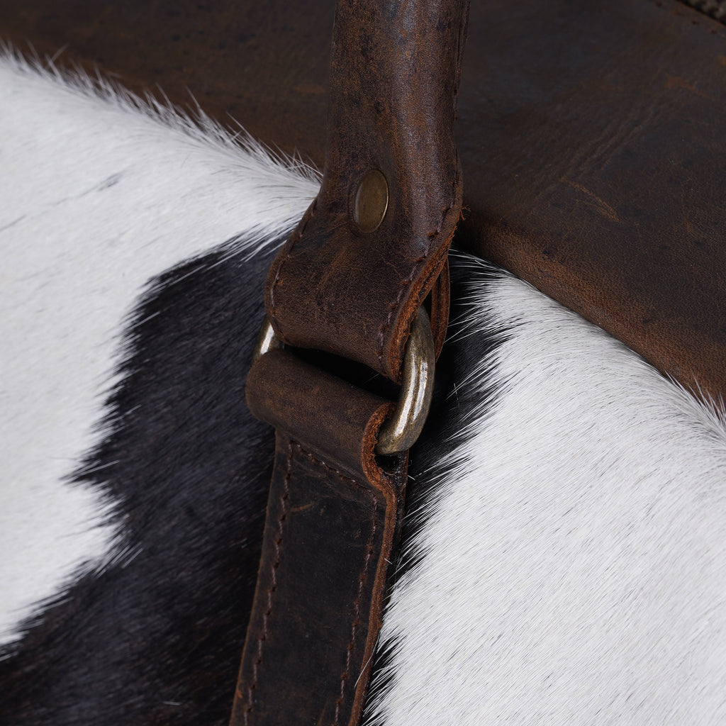 The Maverick - Cowhide Leather Weekender Bag for Bold Getaways