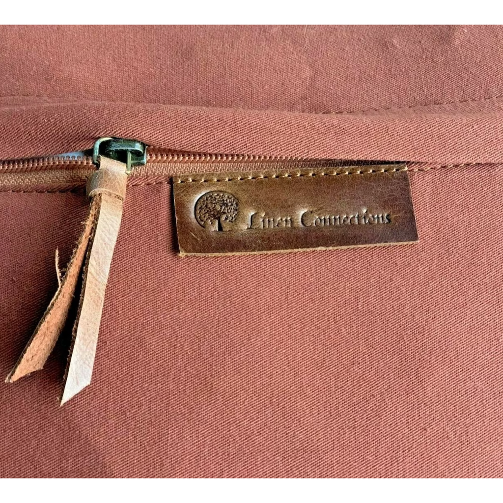 Elegant Vintage Charm Leather Cushion Cover