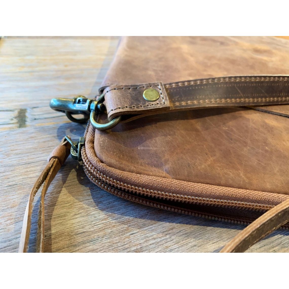 Exquisite Edition Leather Macbook Sleeve Laptop Bag