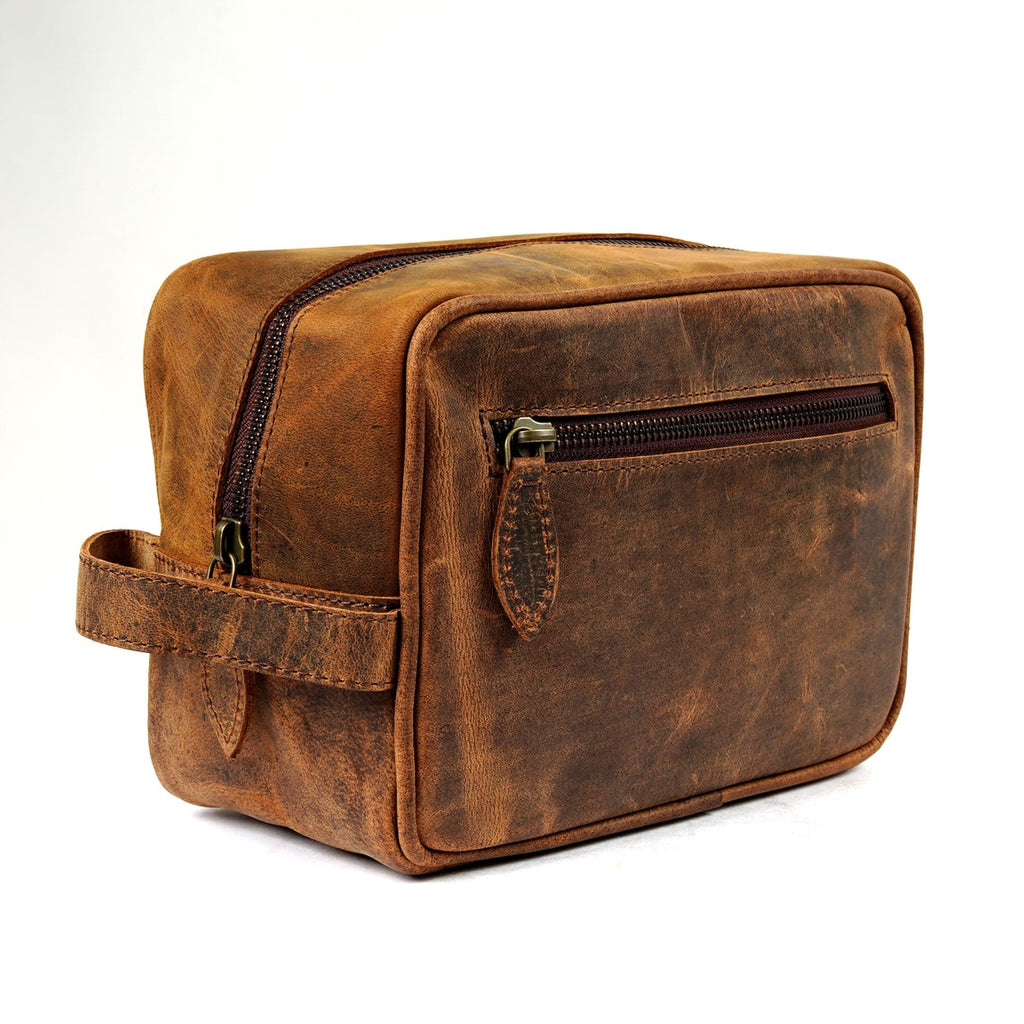 Rustic Groomsmen Essential Personalized Leather Dopp Kit